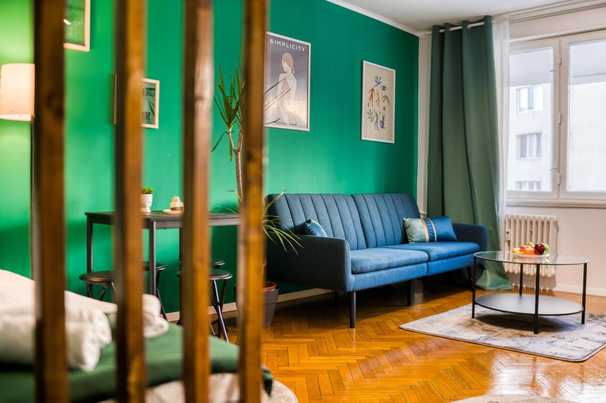 Hacienda Royal Palace - Central Designer Apartment Bucharest Exterior photo